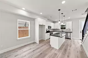 5610 Kittridge St, Houston, TX 77028 - Photo 9