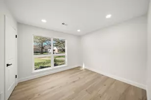 10622 Bordley Dr, Houston, TX 77042 - Photo 21
