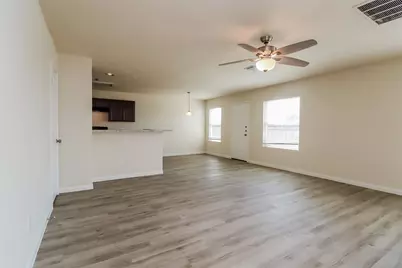 9610 Franconia Drive, Houston, TX 77044 - Photo 7