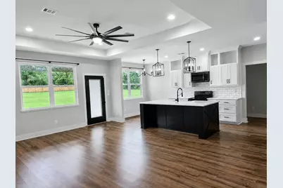 141 Summer Place, Livingston, TX 77351 - Photo 3