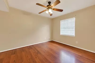 7900 Westheimer Road #112, Houston, TX 77063 - Photo 17