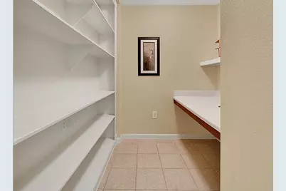 7575 Kirby Drive #2315, Houston, TX 77030 - Photo 9