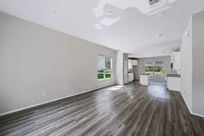 16 Big Lake Circle, Huntsville, TX 77320 - Photo 3