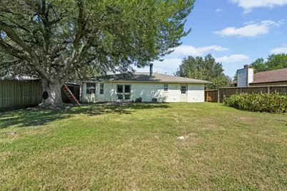 3501 Old Oaks Drive, Baytown, TX 77521 - Photo 19