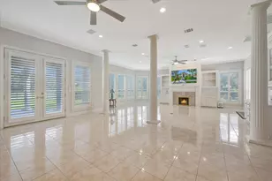 14318 Golf View Trail, Houston, TX 77059 - Photo 19
