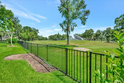 14318 Golf View Trail, Houston, TX 77059 - Photo 37