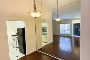 2001 Bering Dr, Houston, TX 77057 - Photo 7