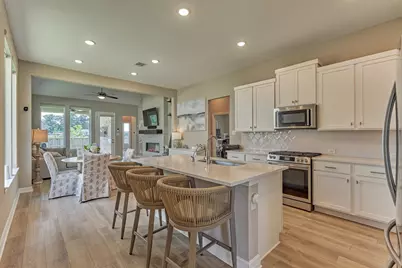 384 Mallorn Lane, Montgomery, TX 77316 - Photo 11