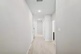 32315 Cedar Elm Dr, Waller, TX 77484 - Photo 3