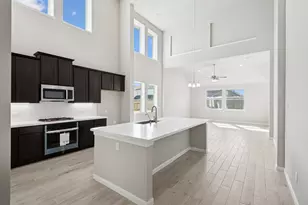 32315 Cedar Elm Dr, Waller, TX 77484 - Photo 5