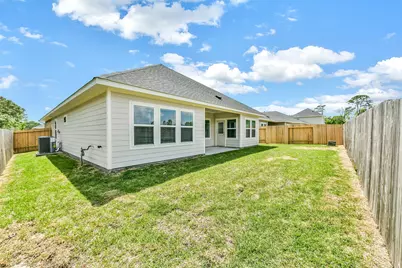 3019 King Oaks Street, Baytown, TX 77251 - Photo 31