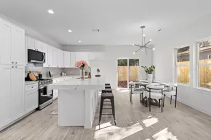 7814 Beckley St, Houston, TX 77088 - Photo 27