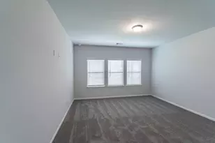 3611 Cardinal Pointe Dr, Angleton, TX 77515 - Photo 11