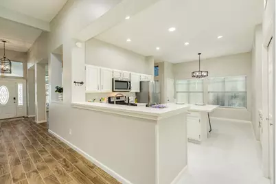 2806 S Peach Hollow Circle, Pearland, TX 77584 - Photo 17