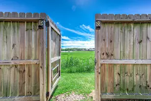 4502 Park Trail Ln, Pasadena, TX 77505 - Photo 29