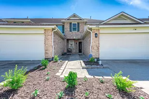 4502 Park Trail Ln, Pasadena, TX 77505 - Photo 3