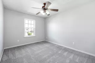 4502 Park Trail Ln, Pasadena, TX 77505 - Photo 19