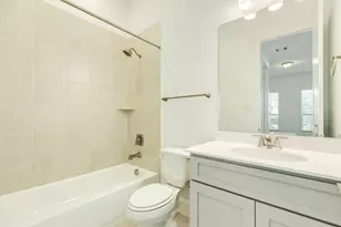 5202 Wolf Crk Ct, Manvel, TX 77578 - Photo 9