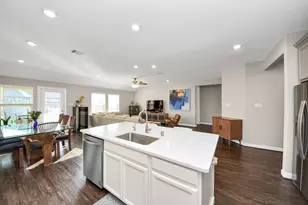 1967 Matilda Gardens Ln, Pearland, TX 77089 - Photo 11