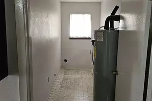 22647 Kelly Dr, Saratoga, TX 77585 - Photo 15