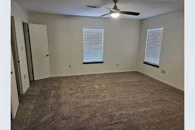 22647 Kelly Drive, Saratoga, TX 77585 - Photo 11