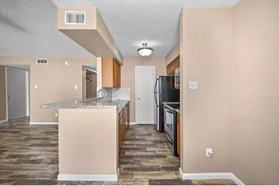 17331 Red Oak Drive #10, Houston, TX 77090 - Photo 13