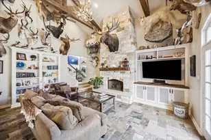 1502 Adkins Rd, Houston, TX 77055 - Photo 11