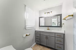 8231 Garden Parks Dr, Houston, TX 77075 - Photo 19