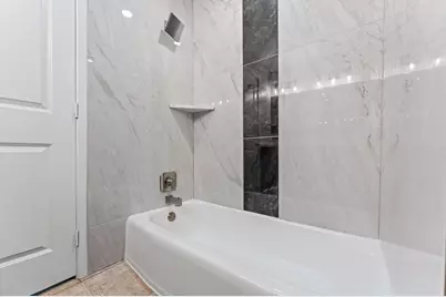 8231 Garden Parks Drive, Houston, TX 77075 - Photo 23