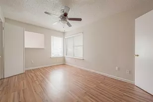 7415 Colima Dr, Houston, TX 77083 - Photo 5