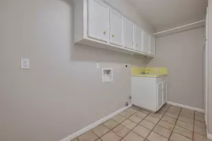 13714 Hambleton Cir, Houston, TX 77069 - Photo 19