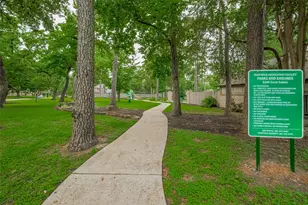 13714 Hambleton Cir, Houston, TX 77069 - Photo 45