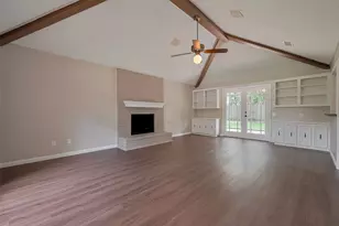 13714 Hambleton Cir, Houston, TX 77069 - Photo 9