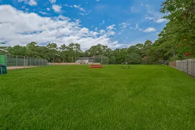 13714 Hambleton Circle, Houston, TX 77069 - Photo 43
