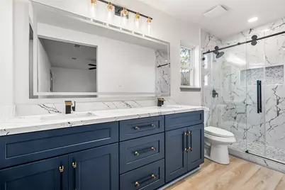 6646 Bayou View Drive, Houston, TX 77091 - Photo 17