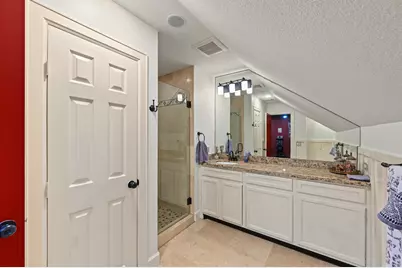 10933 Lake Forest Drive, Conroe, TX 77384 - Photo 29