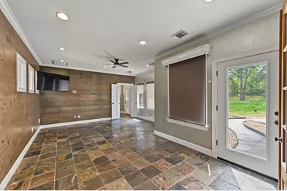 10933 Lake Forest Drive, Conroe, TX 77384 - Photo 19