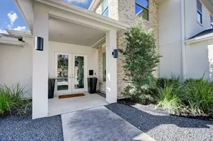 1531 Auline Ln, Houston, TX 77055 - Photo 3