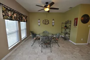 2931 Silver Landing Ln, Dickinson, TX 77539 - Photo 11