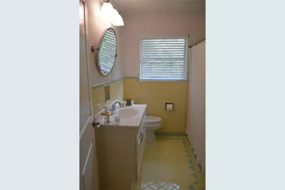 1744 Pine Village Drive, Houston, TX 77080 - Photo 15