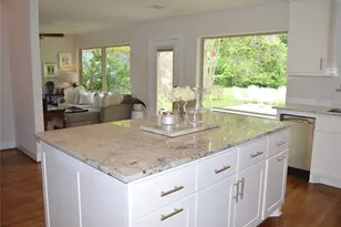 1744 Pine Village Dr, Houston, TX 77080 - Photo 5
