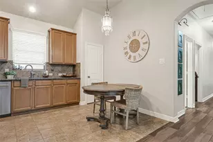 25130 Alina Ln, Spring, TX 77386 - Photo 9