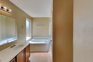 3027 Acacia Fair Ln, Fresno, TX 77545 - Photo 13