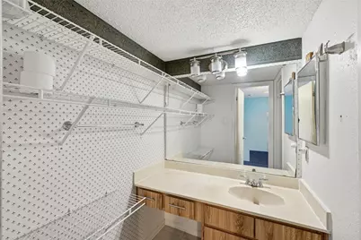 2800 Jeanetta Street #910, Houston, TX 77063 - Photo 13
