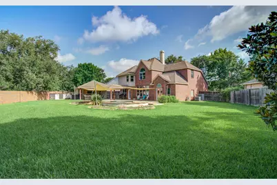 9215 Horse Cave Circle, Spring, TX 77379 - Photo 9