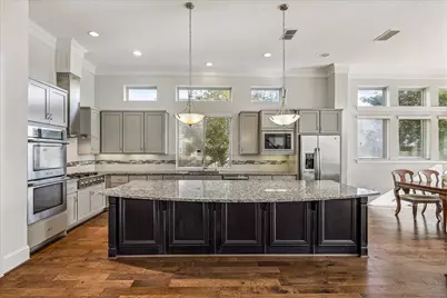 1607 Pinot Circle, Houston, TX 77055 - Photo 17