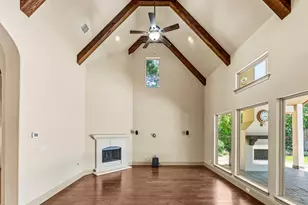 3 Shearling Ct, The Woodlands, TX 77389 - Photo 13