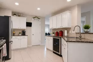 9319 Filaree Ridge Ln, Houston, TX 77089 - Photo 7