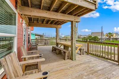 2815 Blue Water Highway, Surfside Beach, TX 77541 - Photo 3