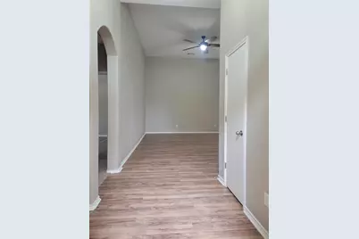 5426 Floral Valley Lane, Katy, TX 77449 - Photo 3